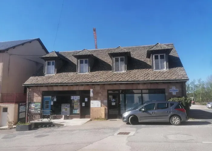 Ambiance Chalet Salles-Curan