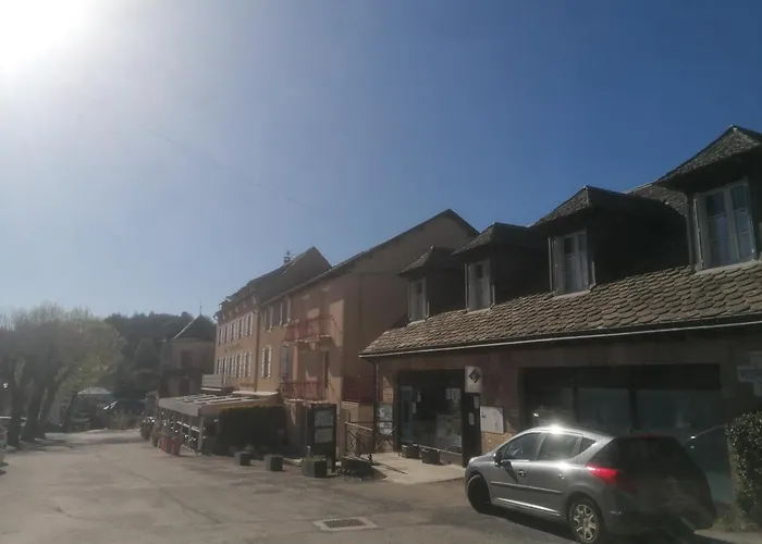Ambiance Chalet Salles-Curan